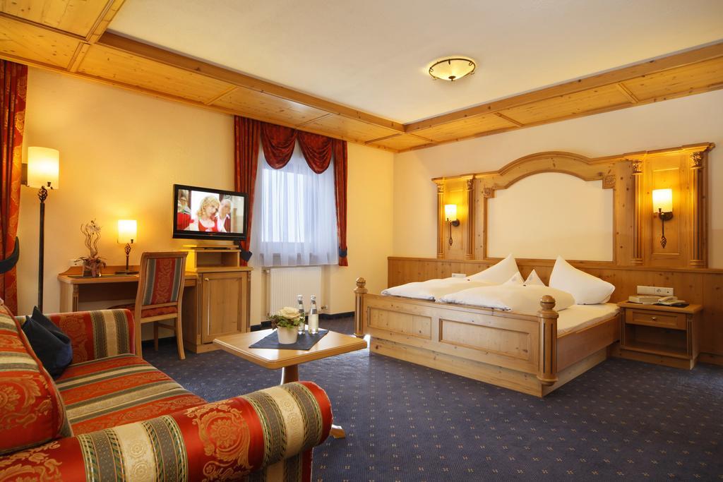 Hotel Plunhof Ridanna Exterior foto
