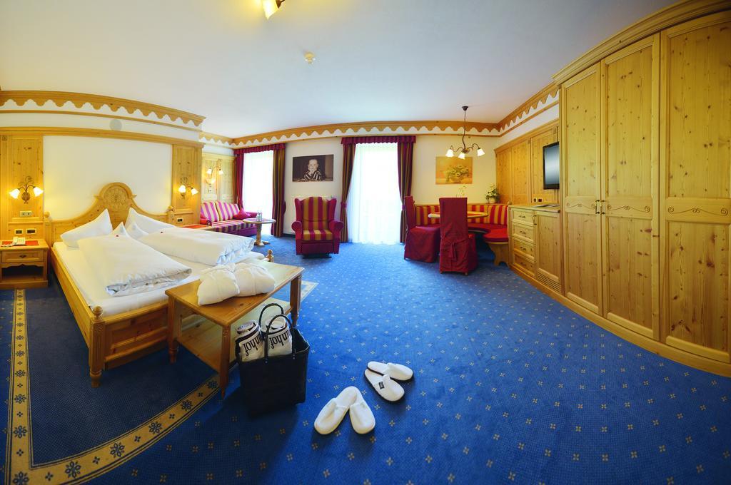 Hotel Plunhof Ridanna Exterior foto